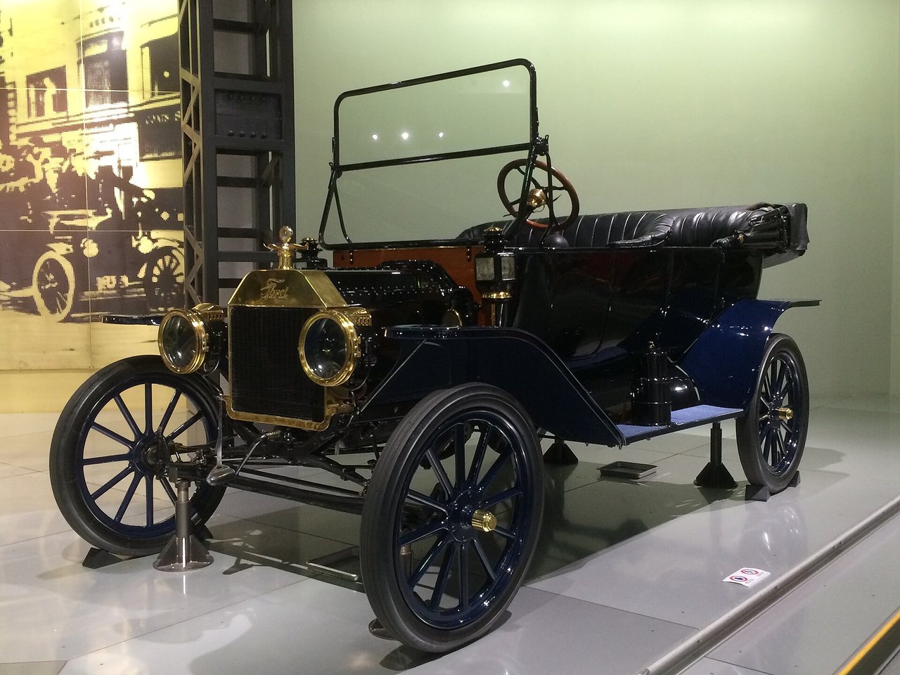 A 1914 Ford Model T Touring.