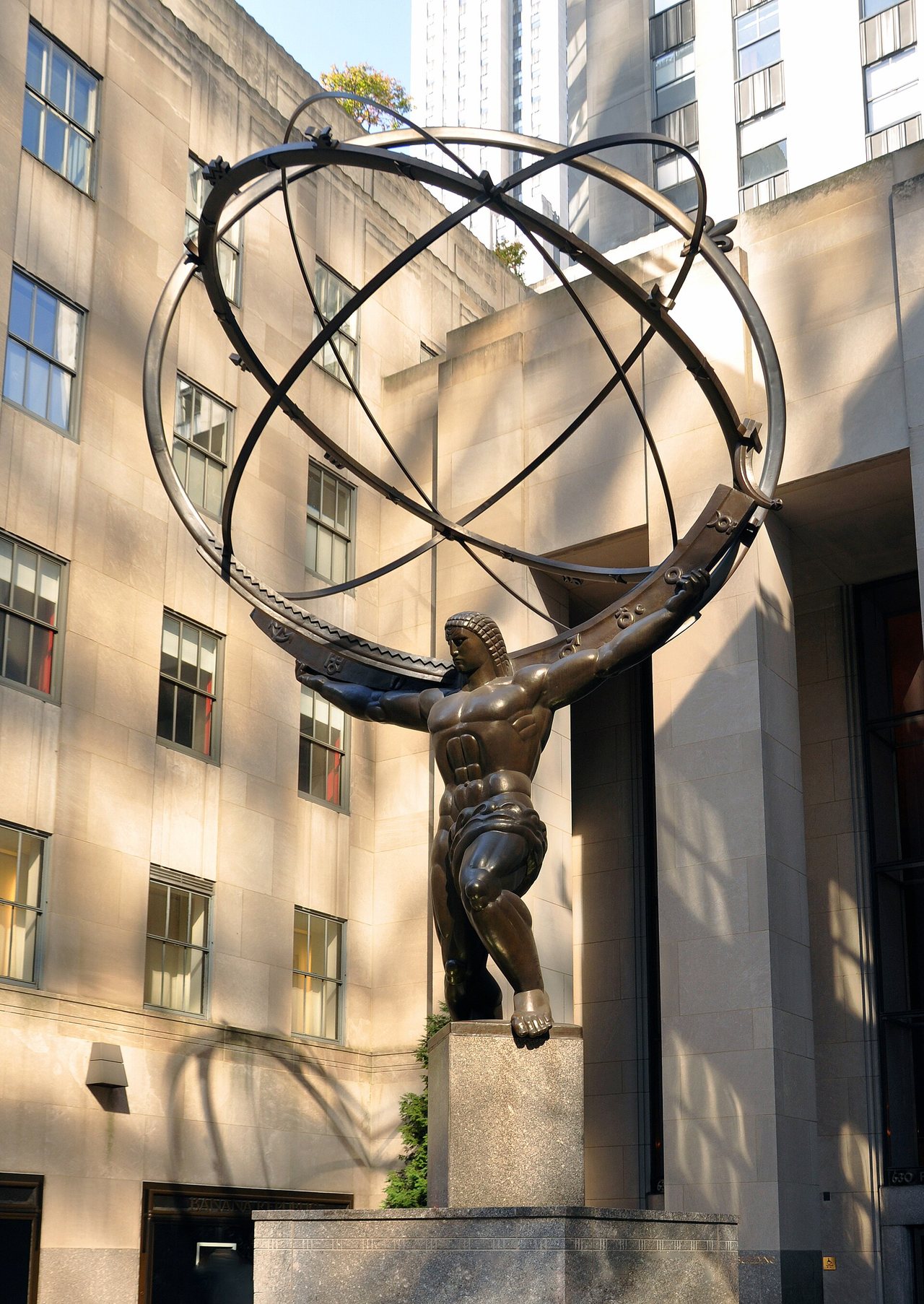 Atlas, Rockefeller Center, New York.